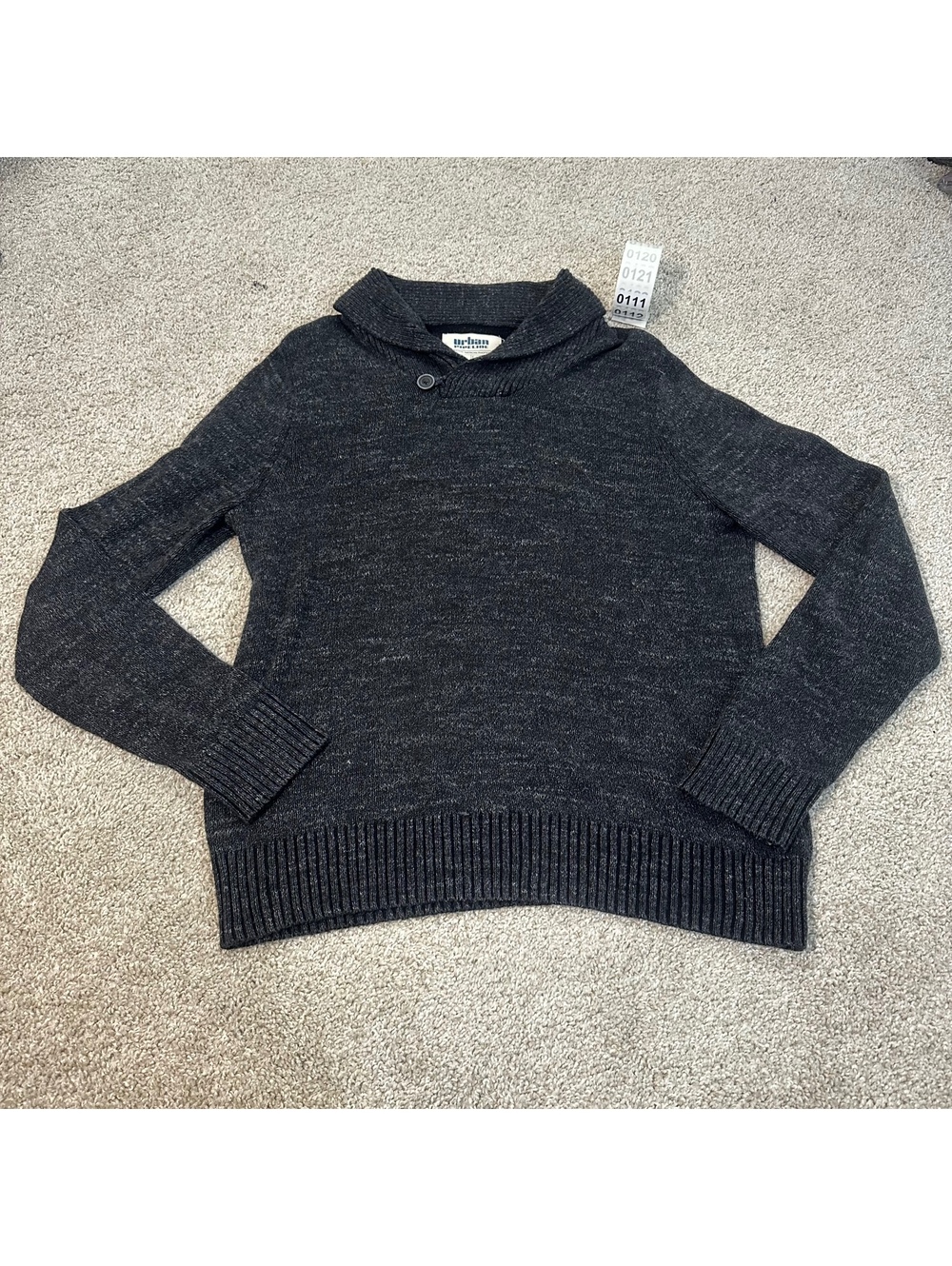 Urban Pipeline dark gray knit sweater